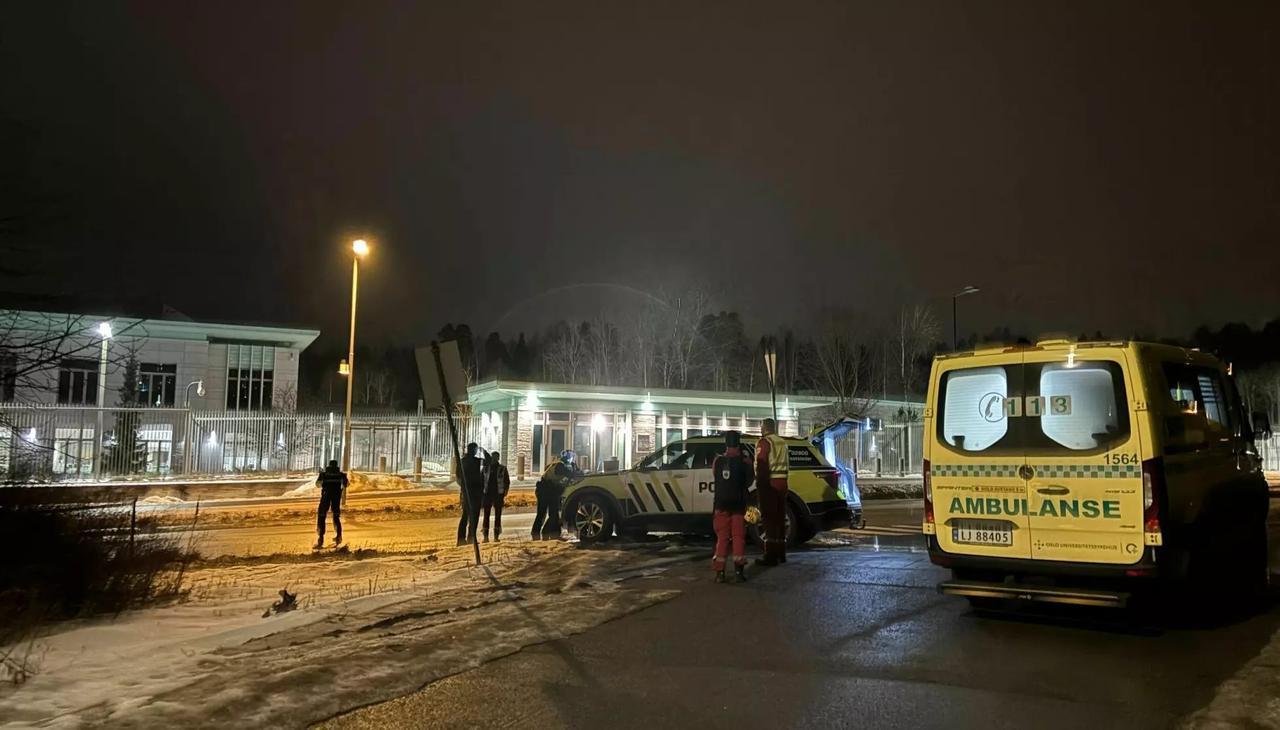 Norwegian police take security outside of the U.S. Embassy in Oslo after an explosion on March 8, 2026. (Photo via X)