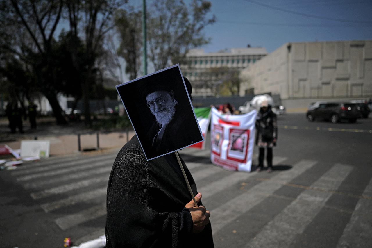 US intelligence doubts war would oust Iran leadership