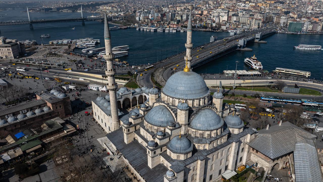 How Istanbul’s Yeni Mosque became Ottoman history’s longest build
