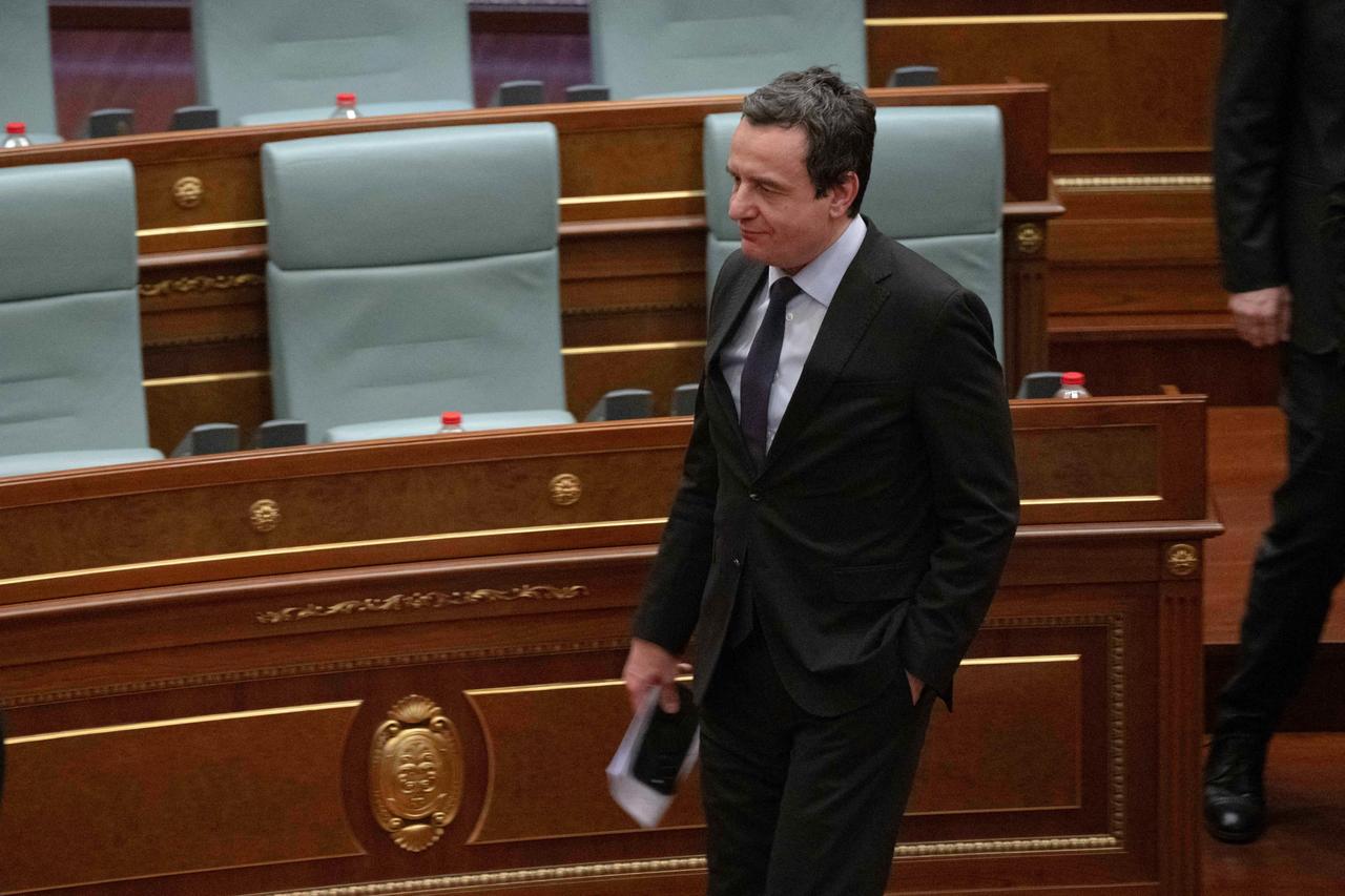 Kosovo Prime Minister Albin Kurti leaves after attending a parliamentary session in Pristina on March 5, 2026, as members of Parliament fail to elect a new president. (AFP Photo)
