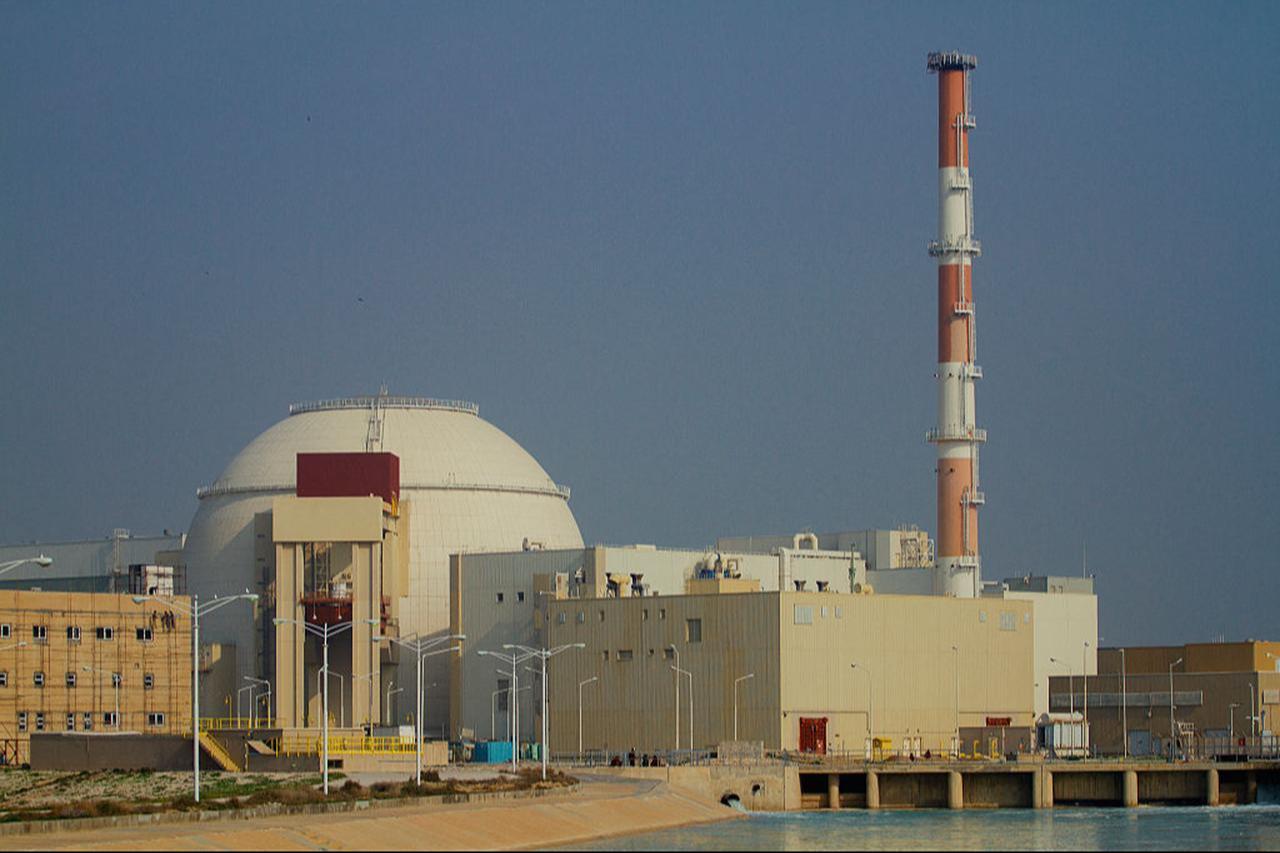 A view of the Bushehr nuclear power plant in the Persian Gulf port city of Bushehr, Iran, on Jan. 26, 2014. (AFP Photo)