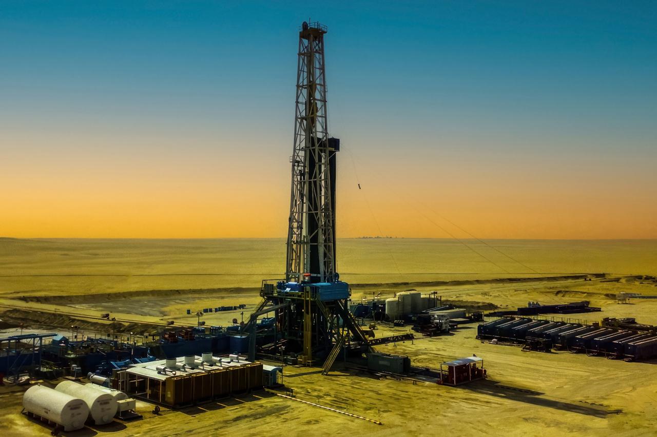 Saudi Aramco cuts oil output as Hormuz bottleneck starts filling storage