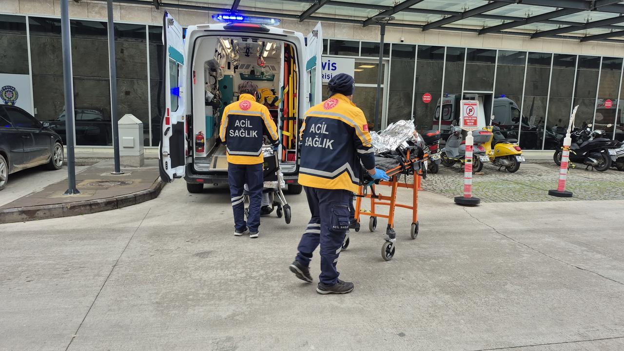 The photo shows medical teams transporting the injured rescued from the sunken refugee boat to a hospital in Bodrum, Türkiye, April 1, 2026. (IHA Photo)