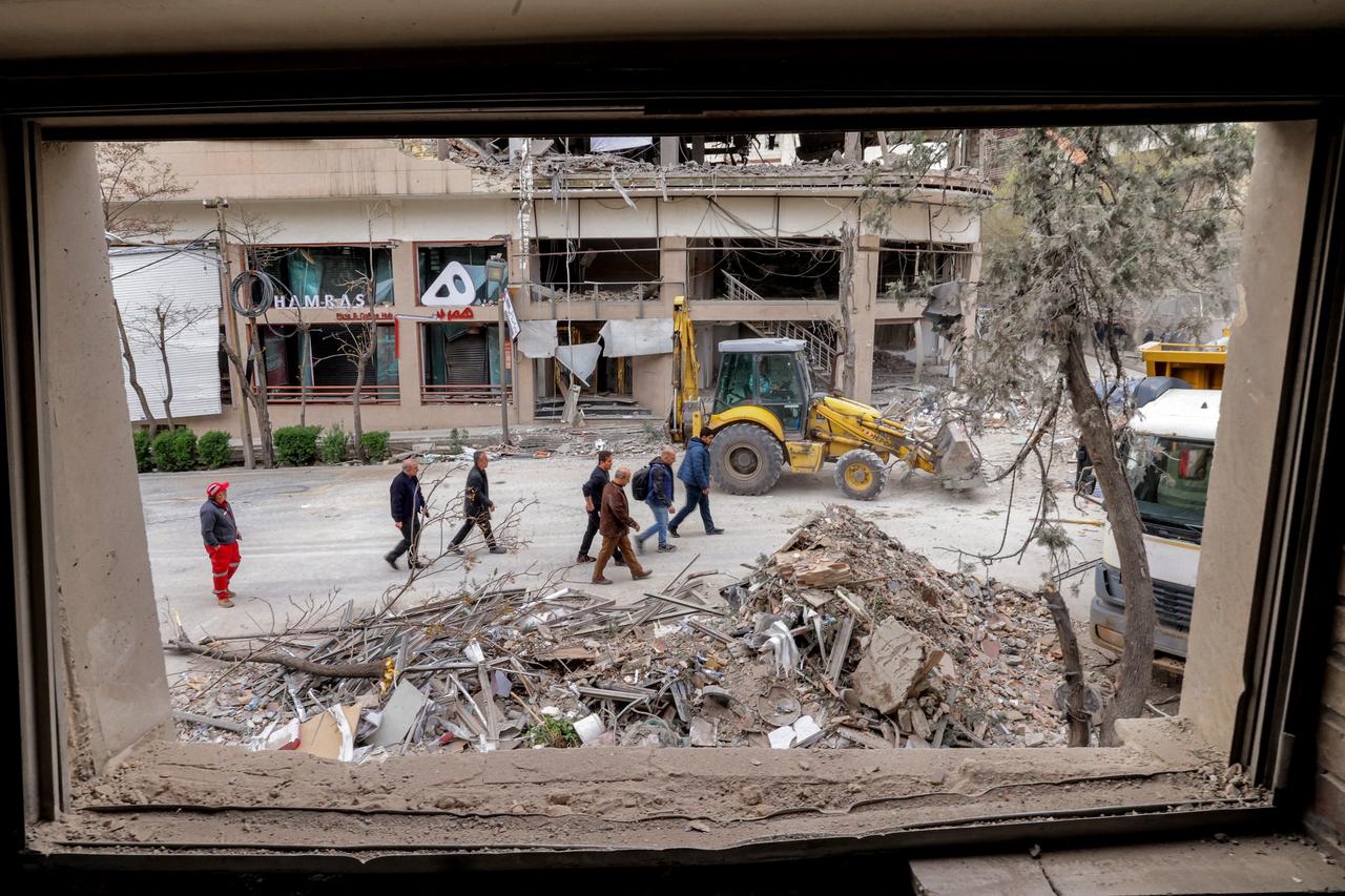 Israeli strikes hit Tehran ahead of Trump’s war address