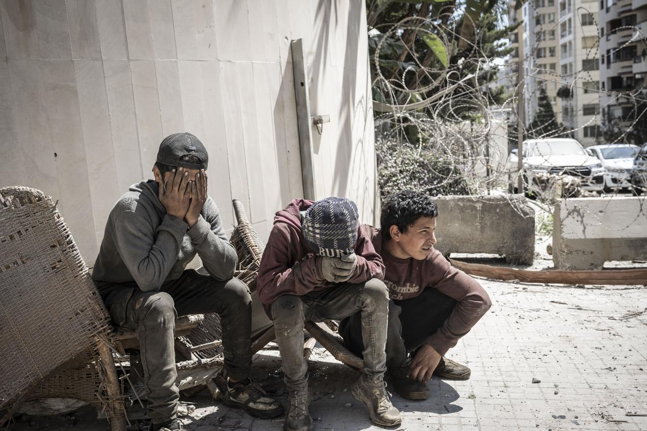 Pakistan defense chief calls Israel ‘curse for humanity’ in deleted post