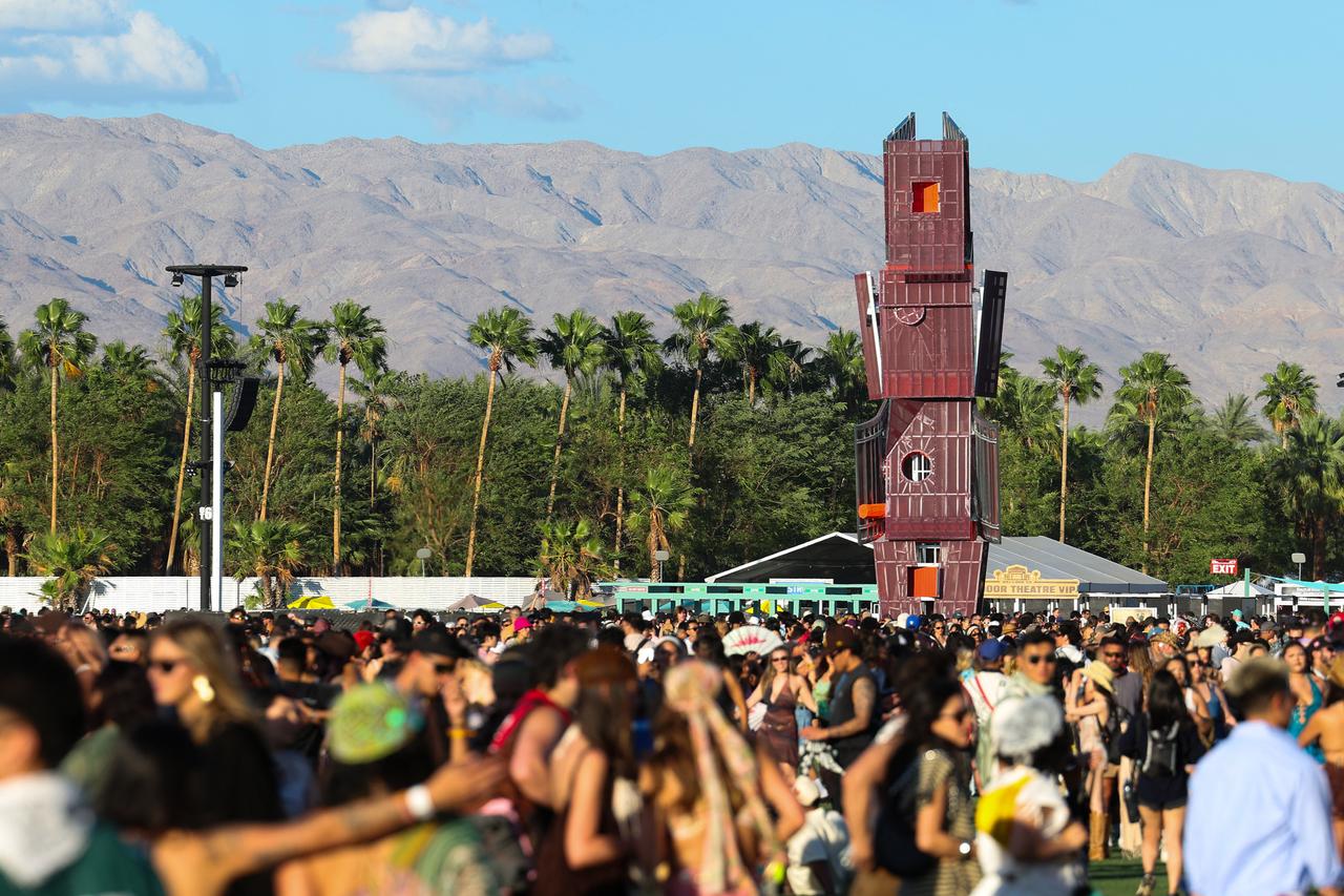 Coachella 2026 kicks off with Carpenter, Bieber leading star-studded weekend