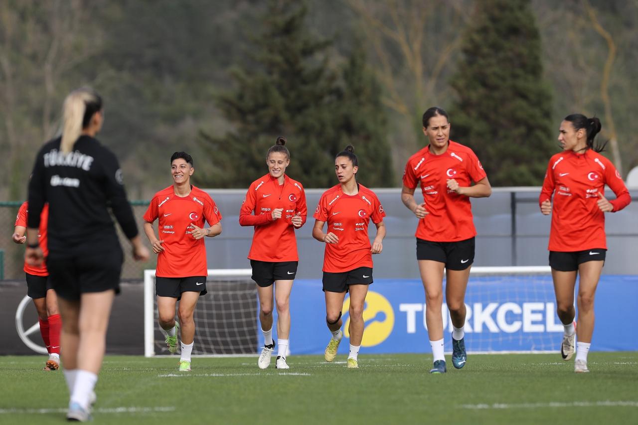 Sinop to provide free transport for Türkiye–Switzerland women’s qualifier