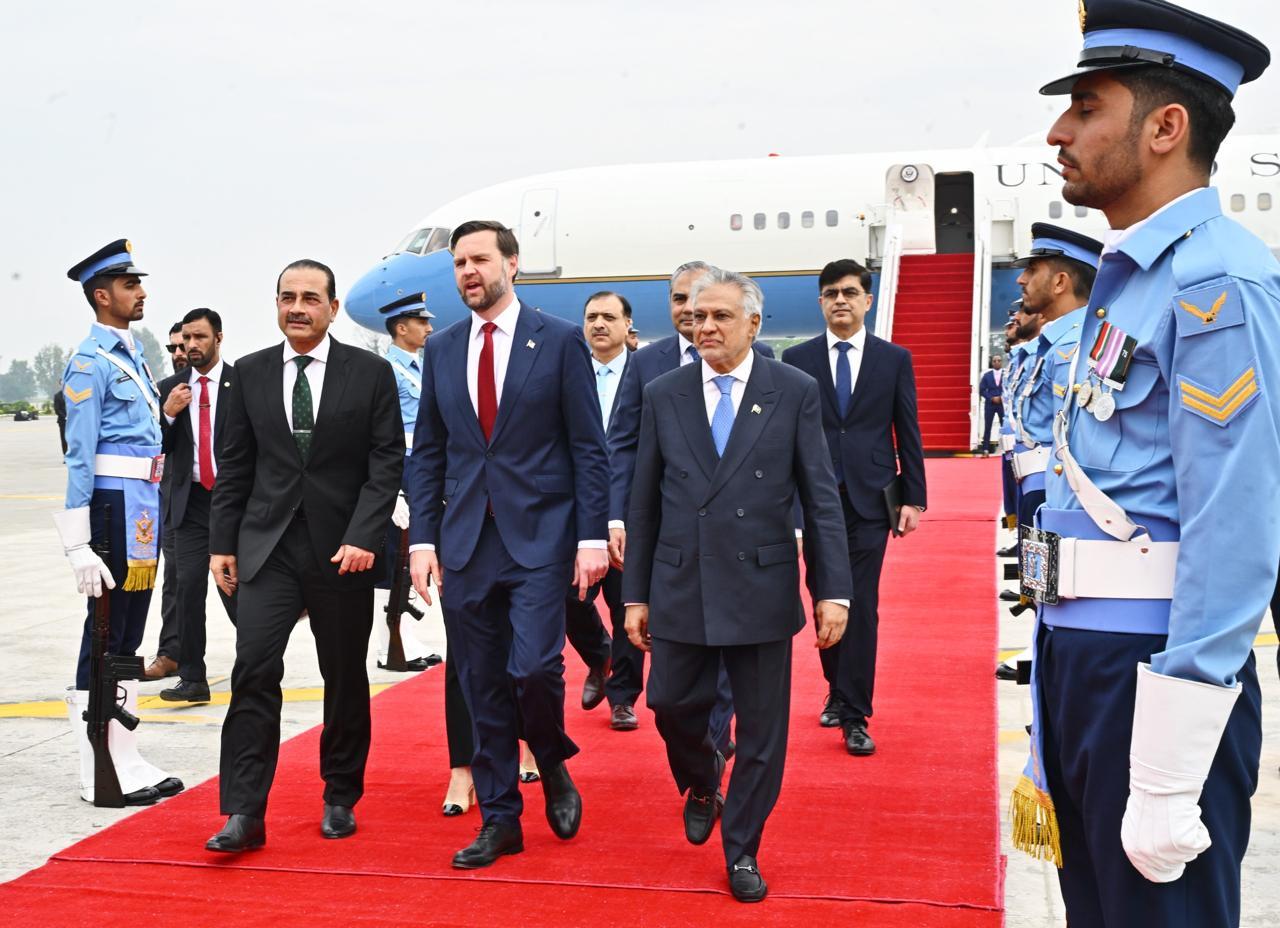 US Vice President JD Vance (C) is welcomed by Ishak Dar (R), Pakistan Foreign Minister, and Asim Munir (L), Chief of Army Staff of Pakistan, as the US delegation arrive in Islamabad, capital of Pakistan, for high-stakes talks with Iran to end the Middle East conflict amid the ongoing two-week ceasefire on April 11, 2026. (Min. of Foreign Affairs of Pakistan/AA Photo)