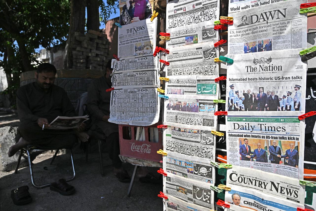 Islamabad empty as both delegations leave, no next round scheduled