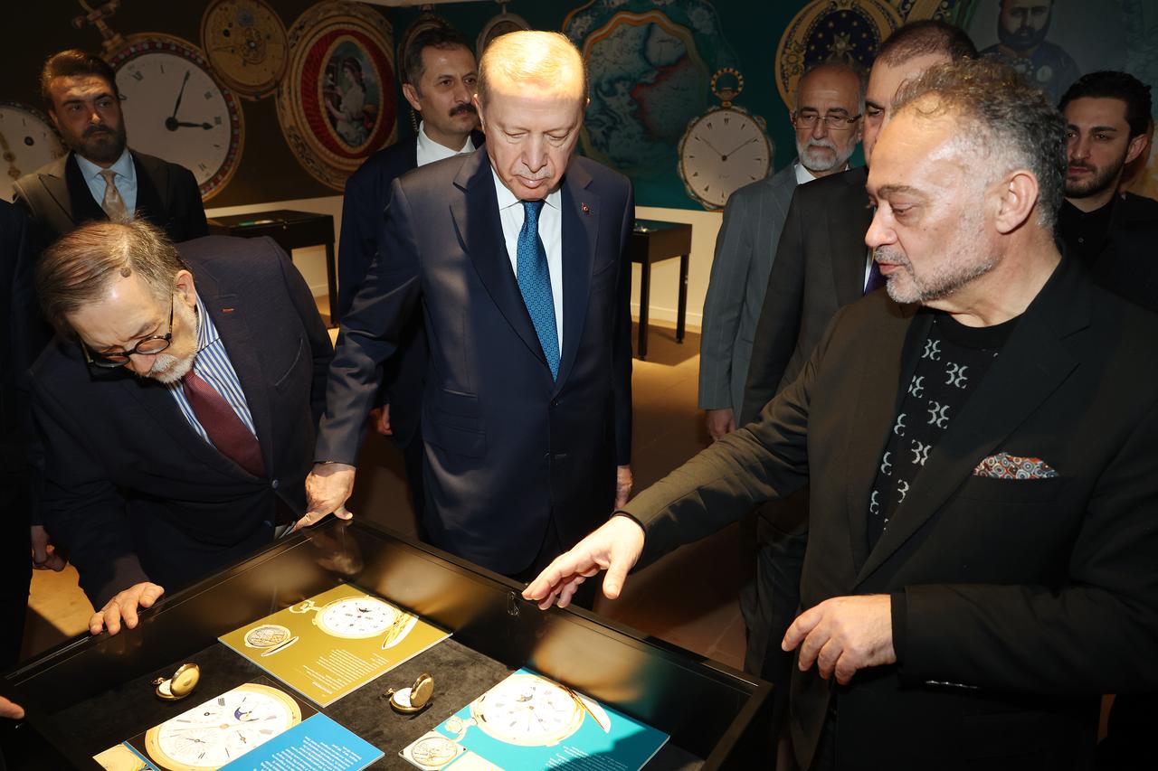 Turkish President Recep Tayyip Erdogan visits the “Magnificent Pocket Watch Collection” exhibition, curated by collector Mehmet Cebi, at the Tophane-i Amire Culture and Arts Center in Istanbul, Türkiye, April 11, 2026. (AA Photo)