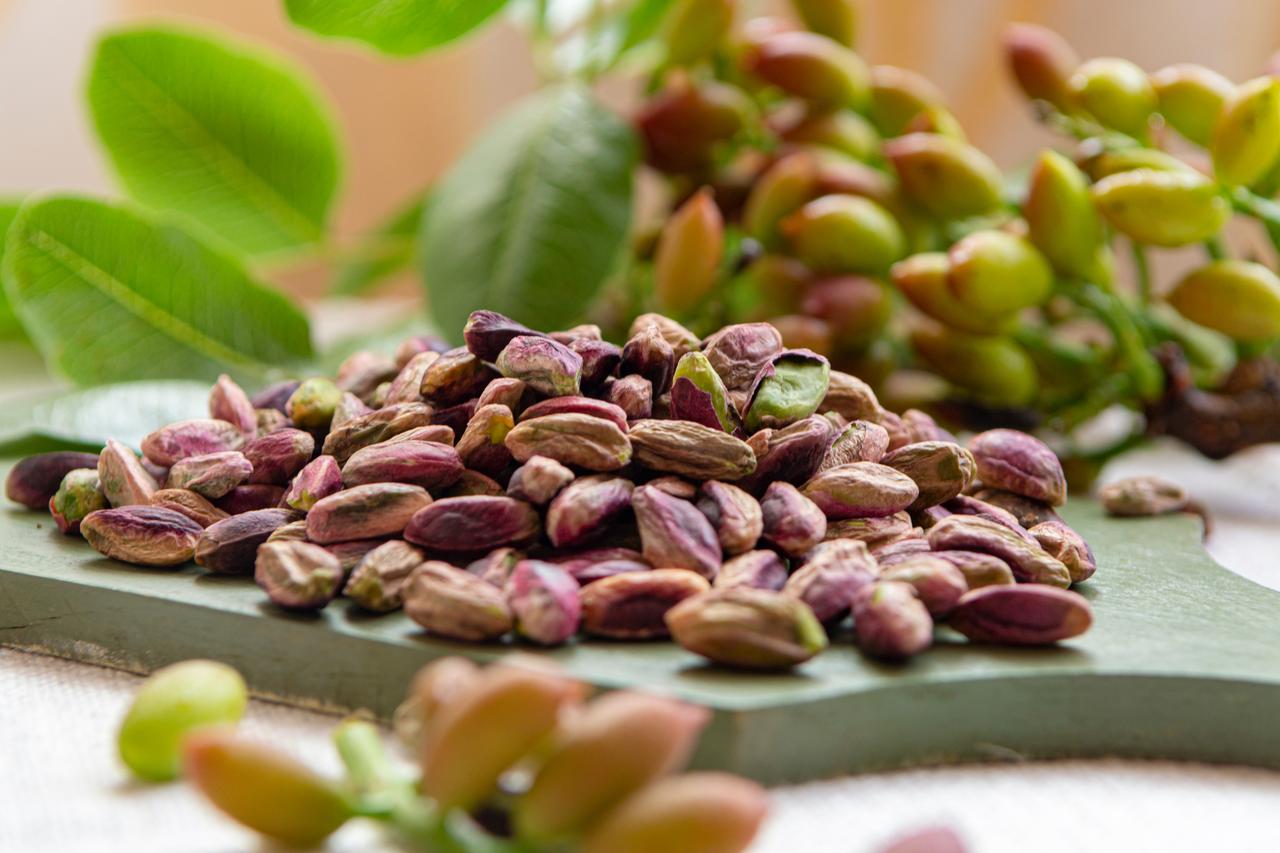 Fresh pistachios displayed in Bronte, Sicily, one of Europe’s most renowned pistachio-producing regions. (Adobe Stock Photo)