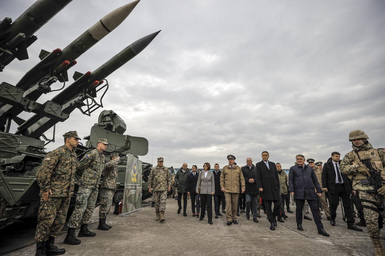 A view of the 19th Armed Forces Day celebrations during the official ceremony at the Bosnia and Herzegovina Military Barracks in Rajlovac neighbourhood of Sarajevo, Bosnia and Herzegovina on November 28, 2024. (AA File Photo)