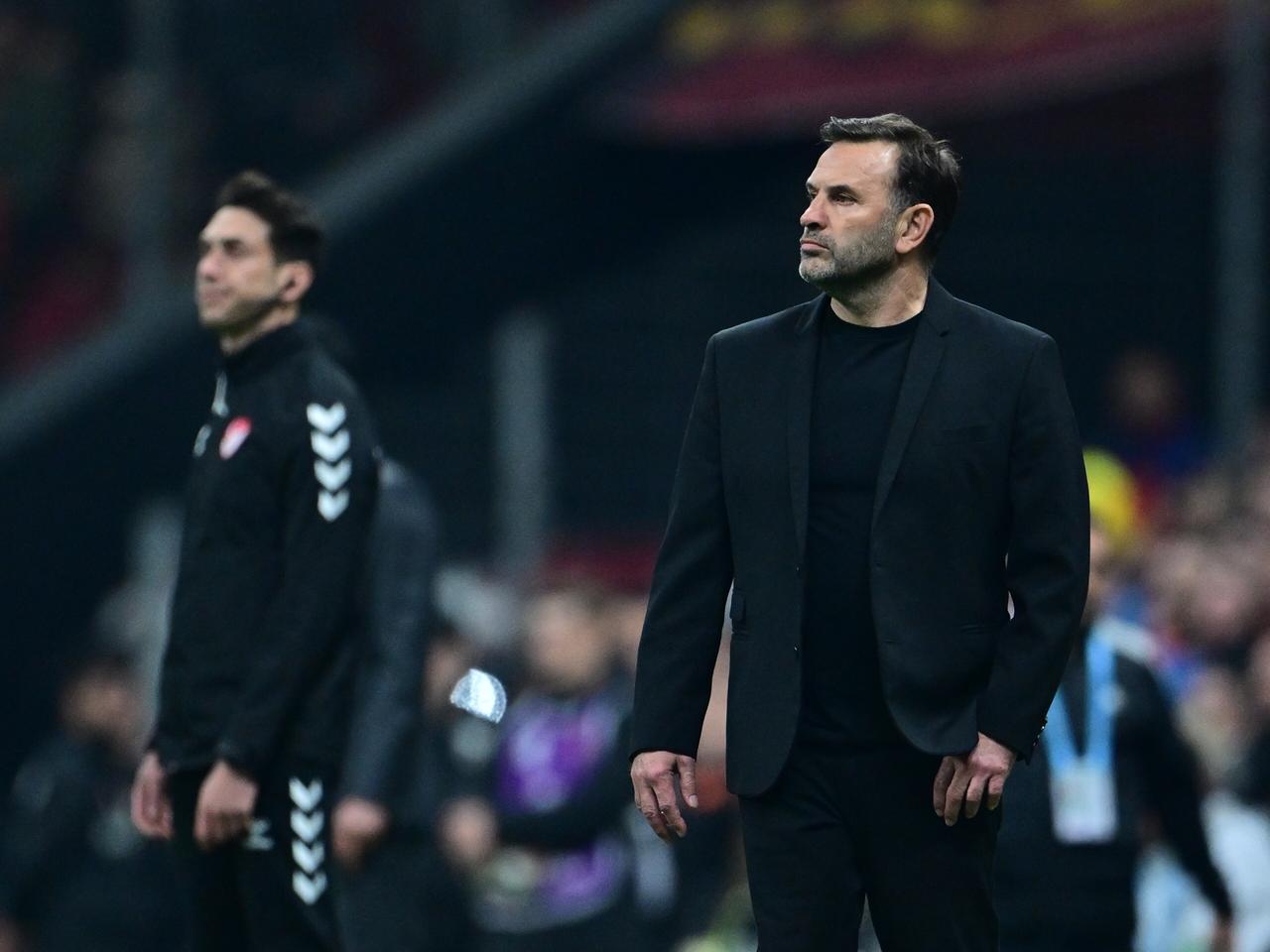 Galatasaray Head Coach Okan Buruk follows the Turkish Super Lig week 30 football match between Galatasaray and Kocaelispor at RAMS Park in Istanbul, Türkiye, April 12, 2026. (AA Photo)