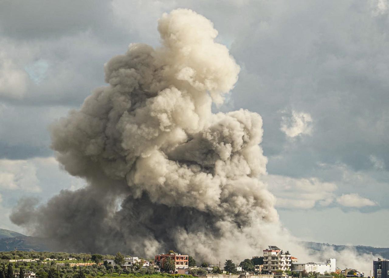 Smoke rises from the site of an Israeli airstrike that targeted an area in the southern Lebanese city of Nabatieh on April 12, 2026. (AFP Photo)