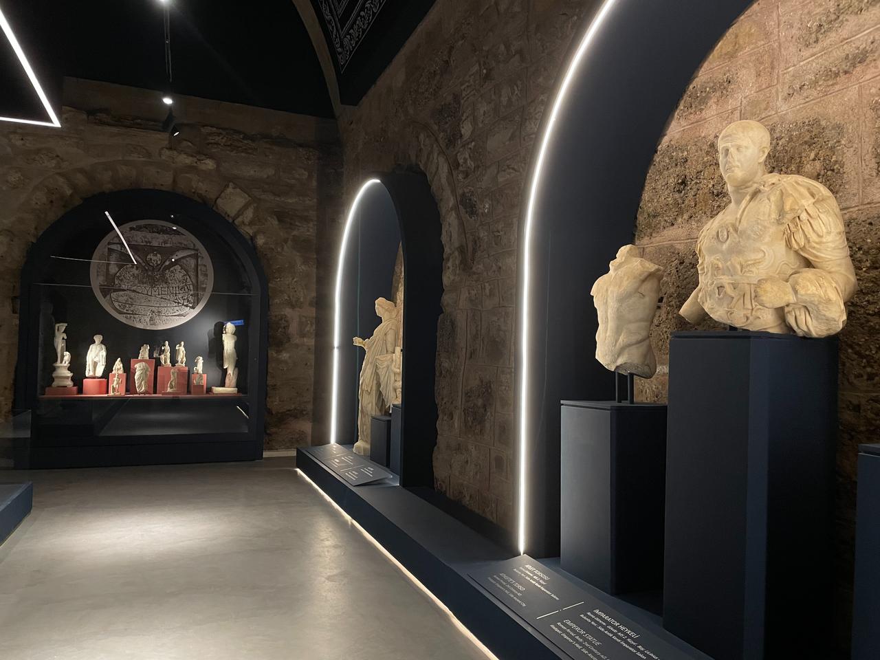 Side Museum interior featuring Roman-era sculptures displayed inside the restored Agora Bath, Antalya, Türkiye, April 8, 2026. (Photo by Koray Erdogan/Türkiye Today)