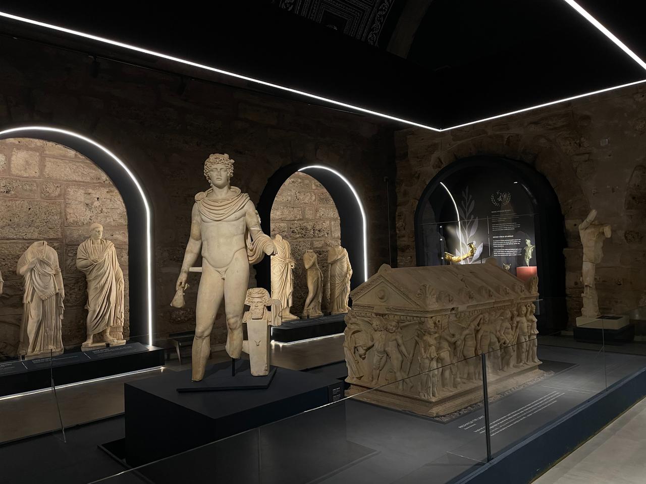 Side Museum interior featuring Roman-era sculptures displayed inside the restored Agora Bath, Antalya, Türkiye, April 8, 2026. (Photo by Koray Erdogan/Türkiye Today)