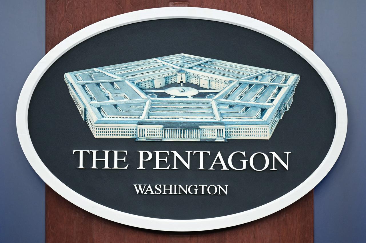 The Pentagon seal is seen in the briefing room at the Pentagon in Washington, DC, March 31, 2026. (AFP Photo)