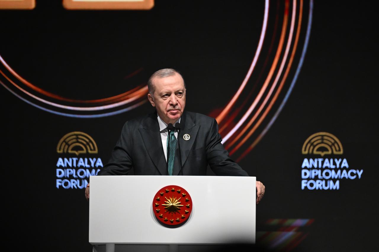 Gulf states’ access to open seas must not be restricted, Erdogan says