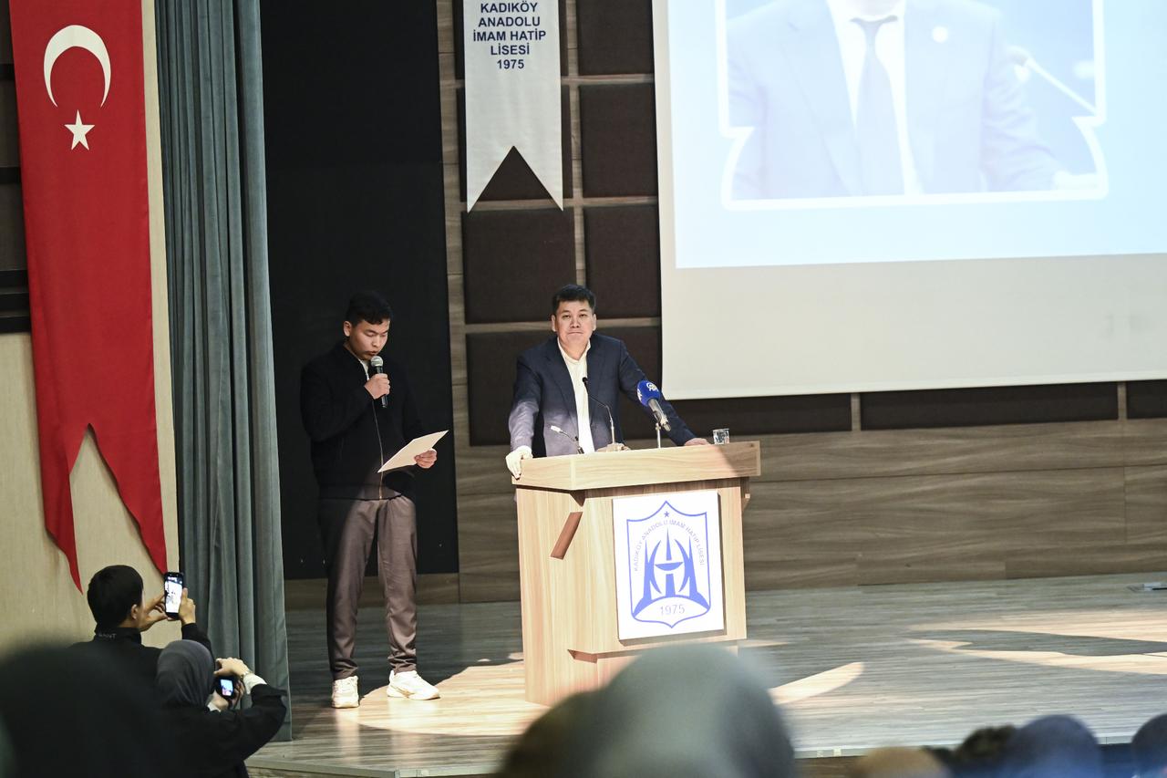 Istanbul launches 2-day 'Turkic States Council Simulation' for students