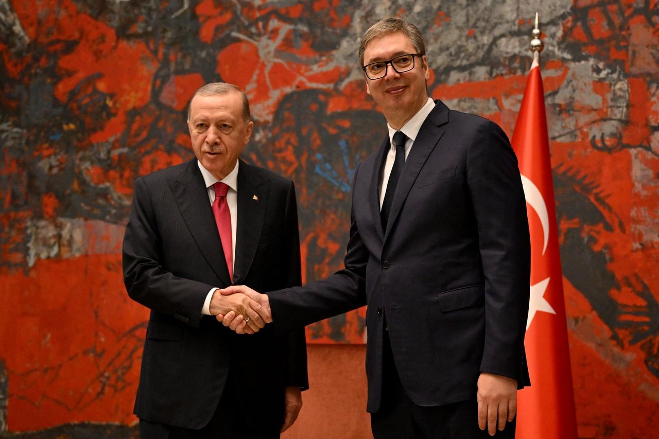 Serbian President Aleksandar Vucic (R) shakes hands with his Turkish counterpart Recep Tayyip Erdogan prior to their meeting in Belgrade on October 11, 2024. (AFP Photo)
