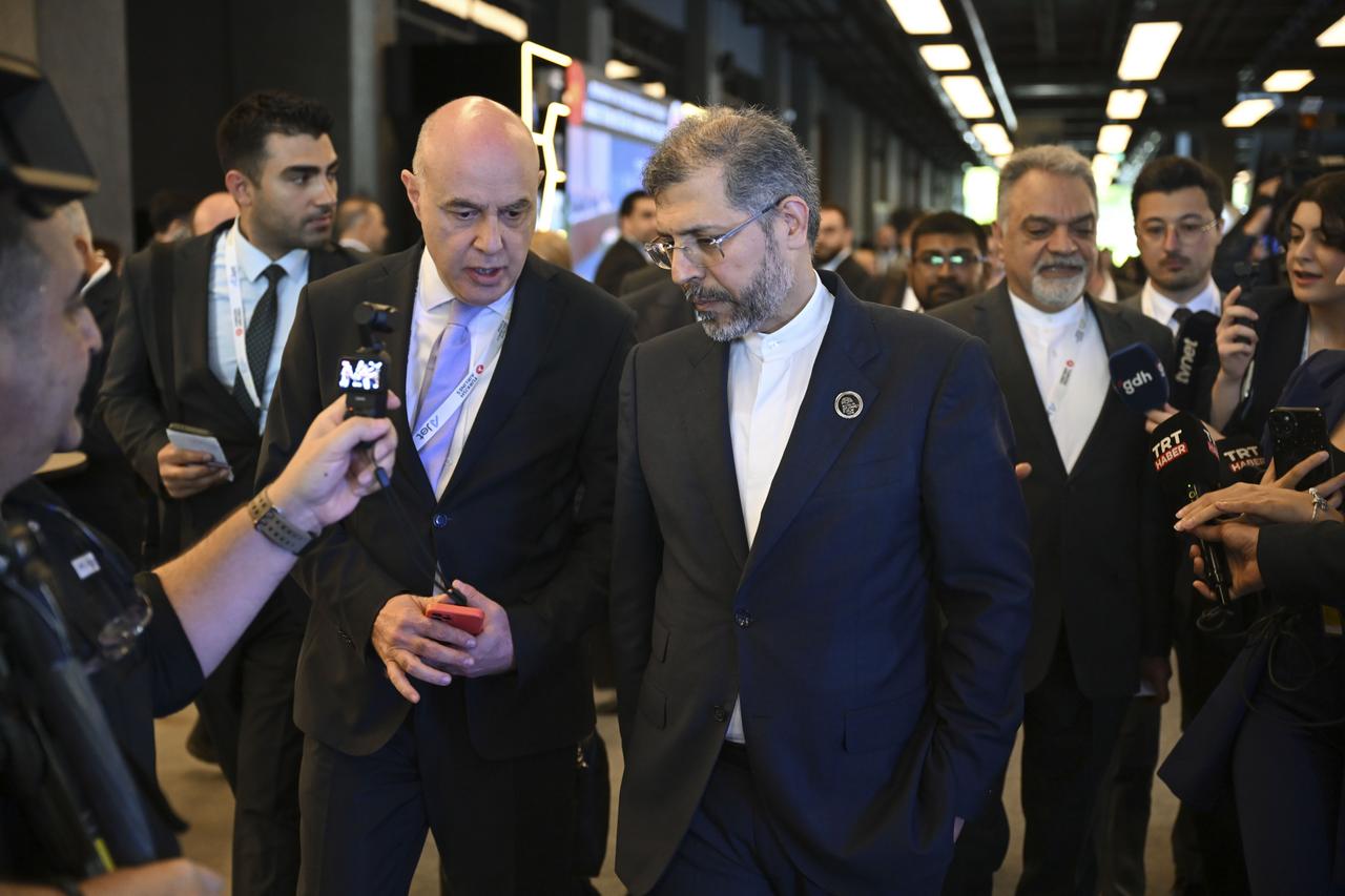 Iran’s Deputy Foreign Minister Saeed Khatibzadeh speaks to the press members during the Antalya Diplomacy Forum, in Antalya, Türkiye, April 18, 2026. (AA Photo)