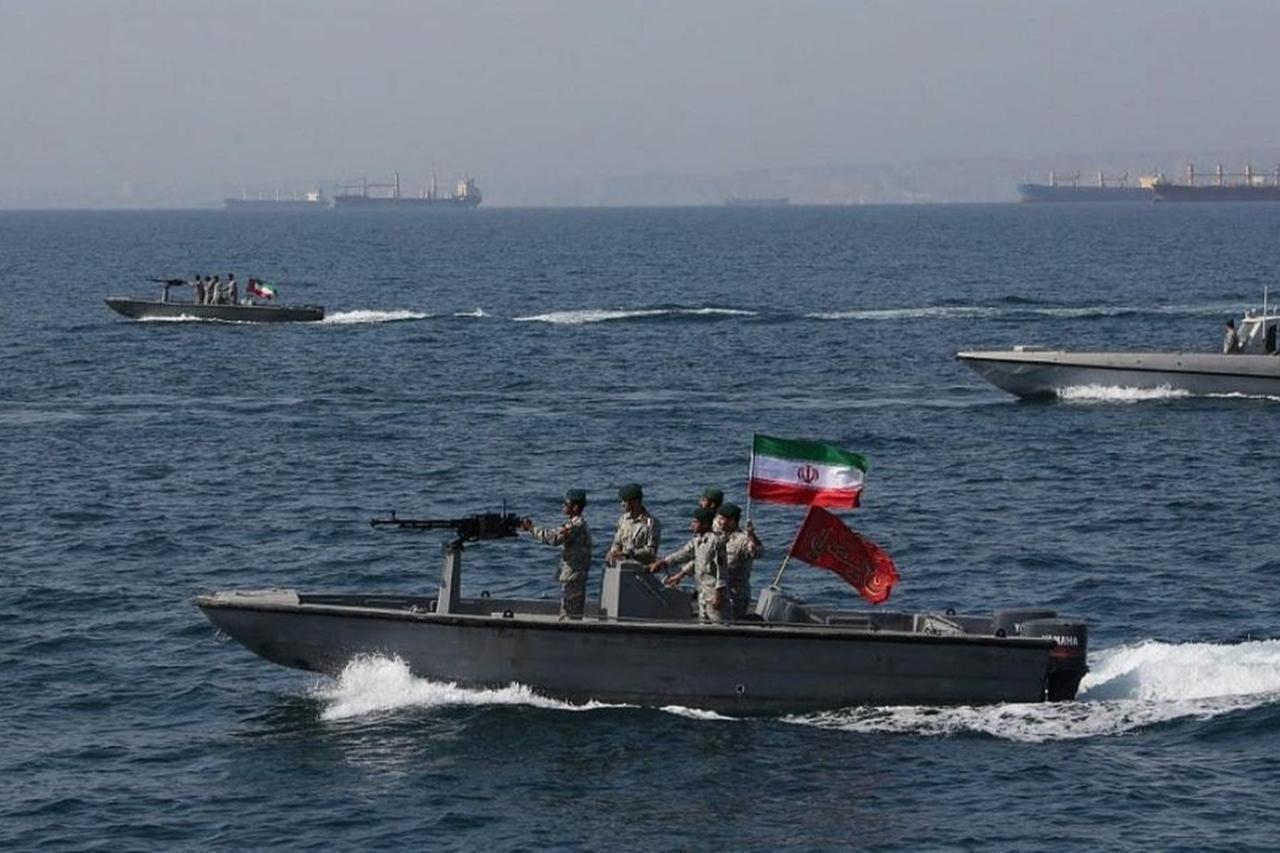 Iranian soldiers take part in the National Persian Gulf Day in the Strait of Hormuz on April 30, 2019. (AFP Photo)