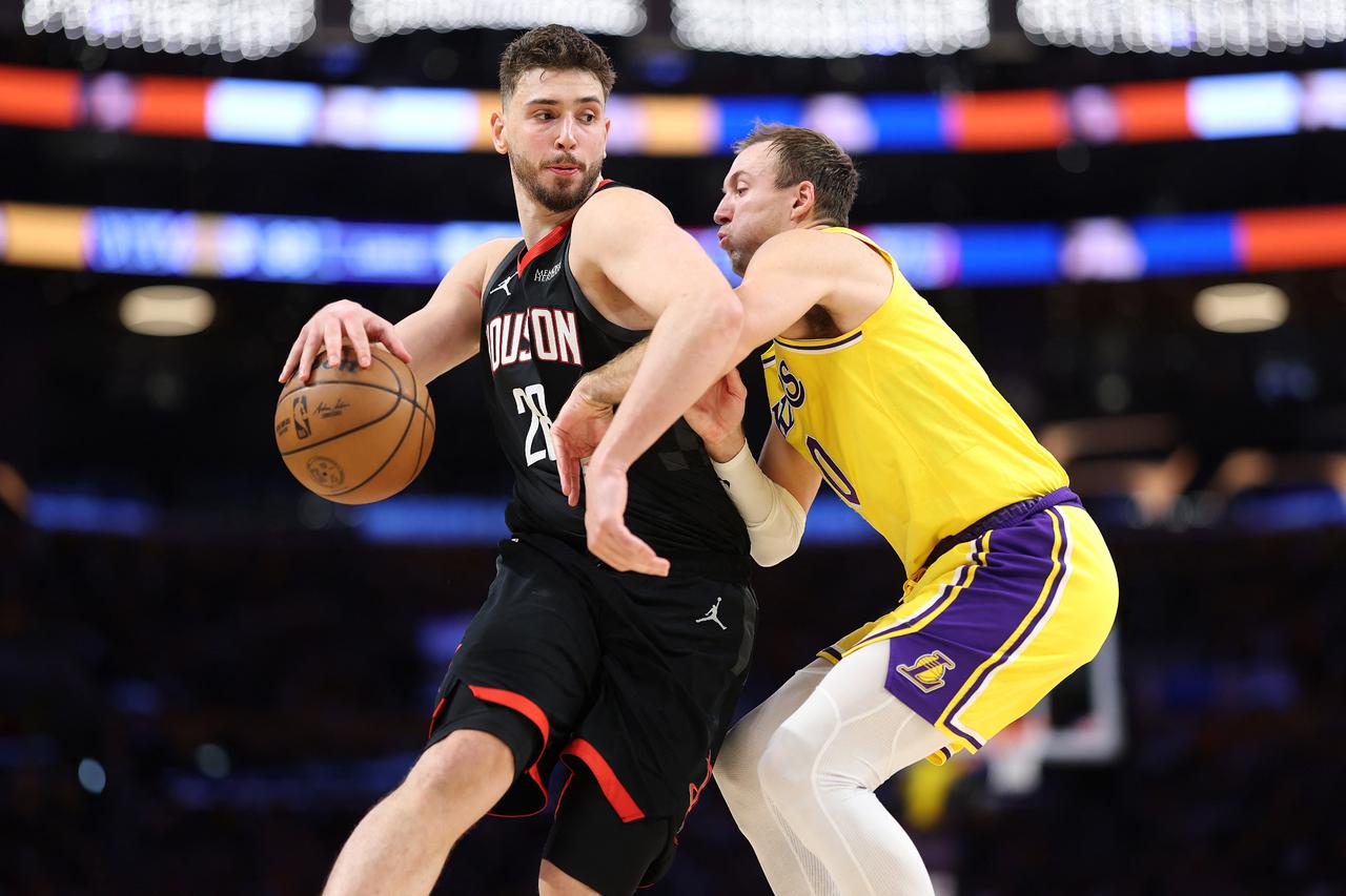 Lakers tops Rockets despite Sengun’s lone bright spot in Durant’s absence