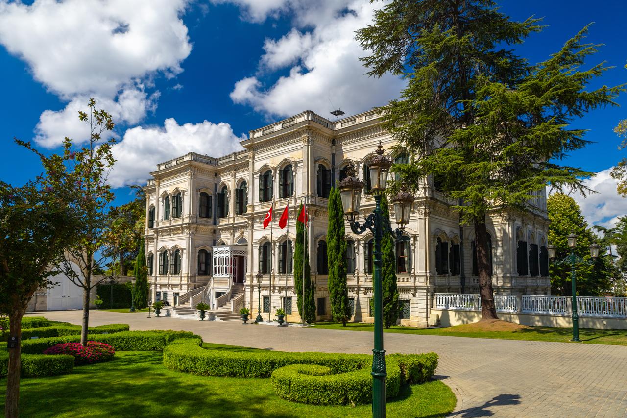 Exterior view of Yildiz Palace in Istanbul, Türkiye. (Adobe Stock Photo)