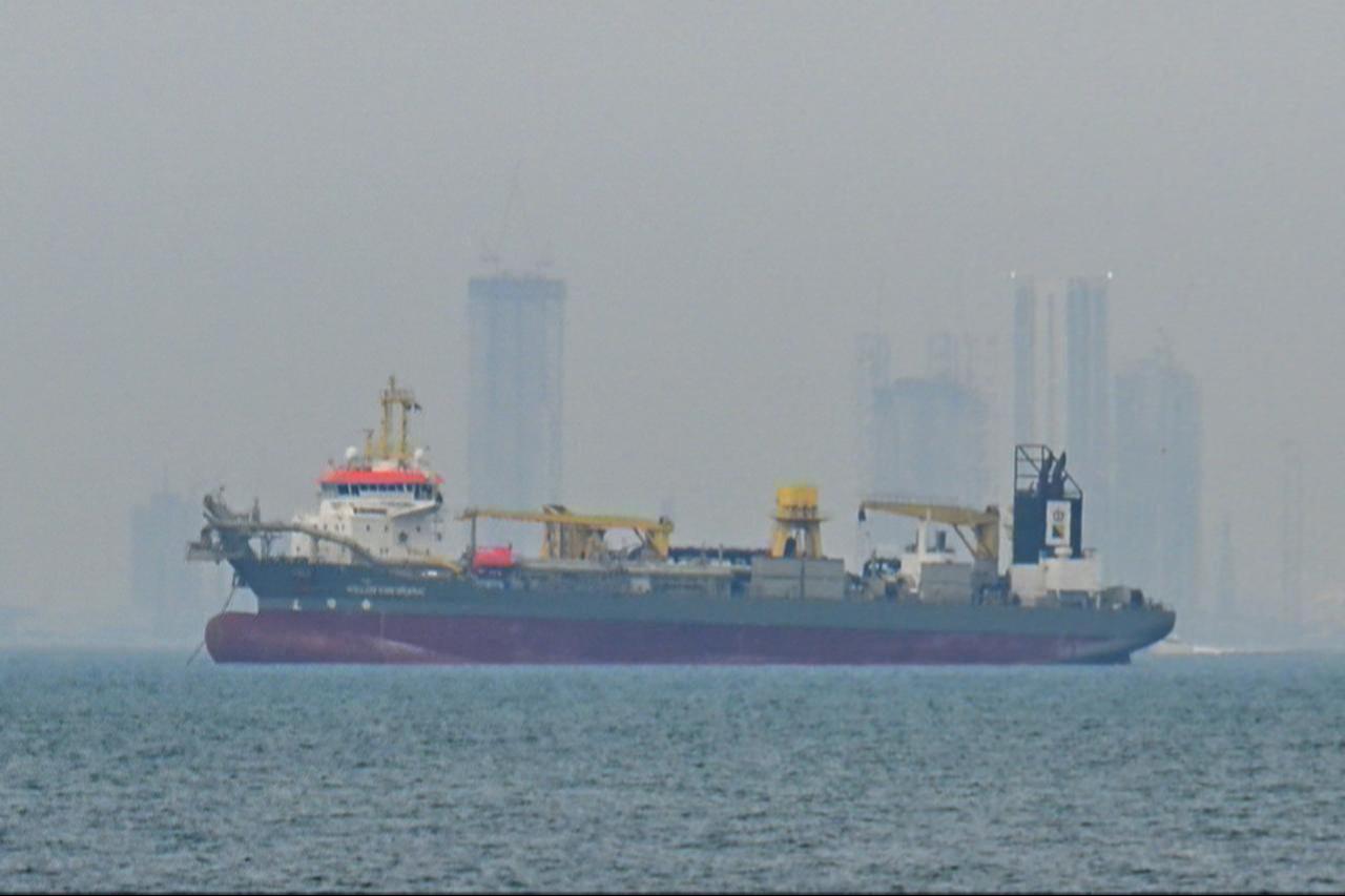 Commercial ships anchor off the coast of the United Arab Emirates due to navigation disruptions in the Strait of Hormuz, Dubai, on March 2, 2026. (AA Photo)