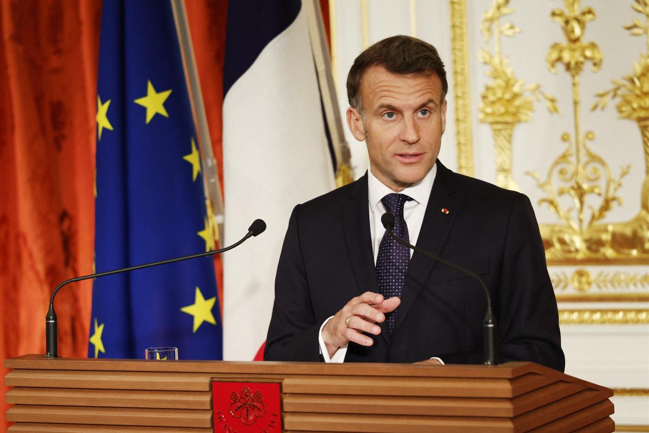 Macron says military bid to ‘liberate’ Hormuz Strait unrealistic