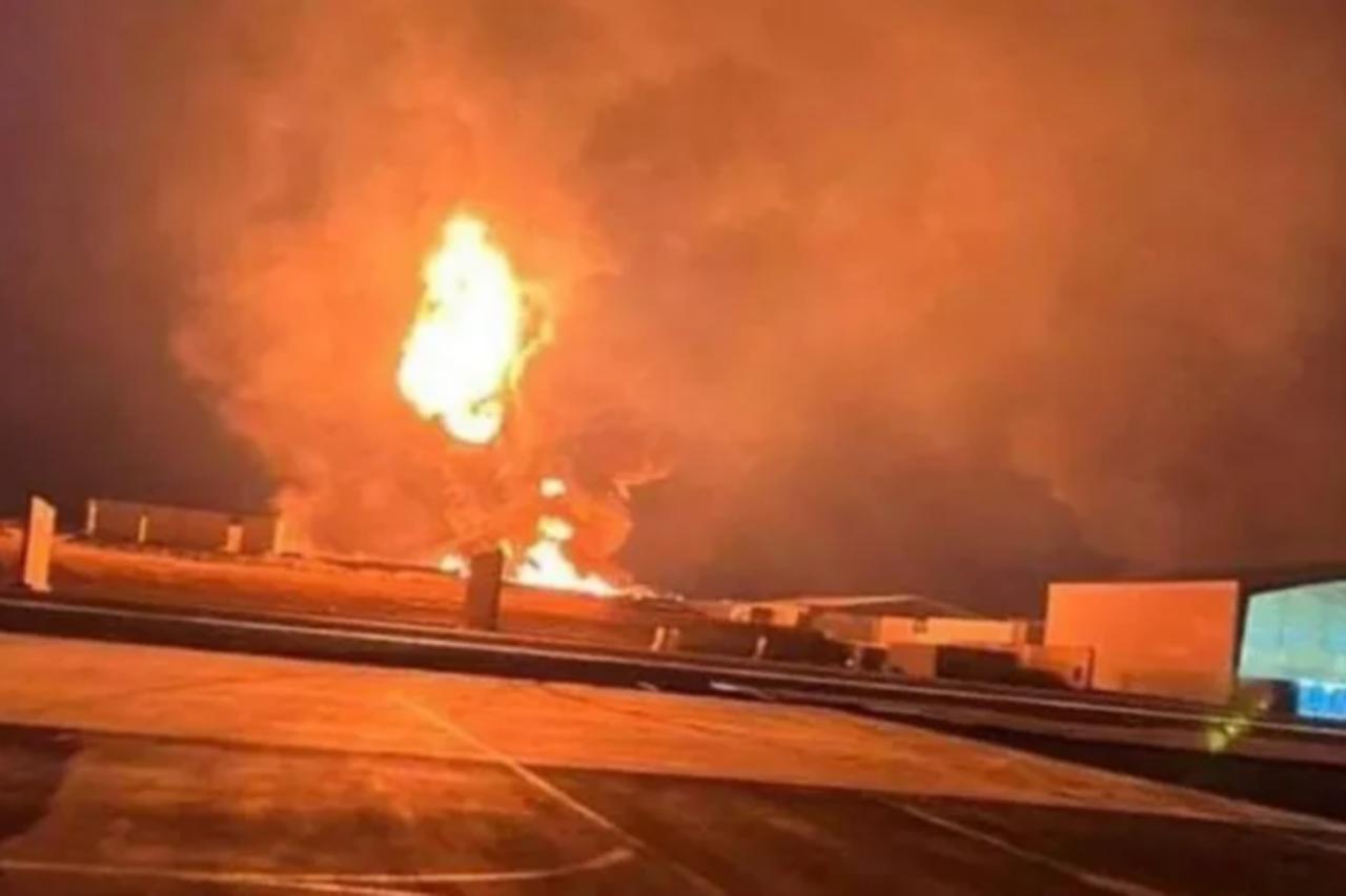 US facility in Baghdad hit as embassy warns of imminent militia attack