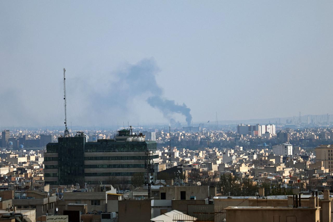 US-Israeli strike hits key B1 bridge in northern Iran, several injured