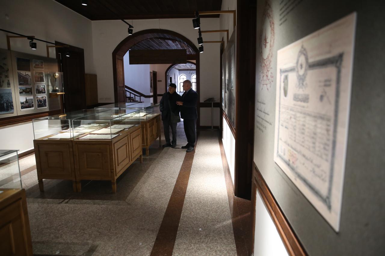 Visitors walk through the school’s museum section displaying historical documents and archives inside Abdurrahmanpasa High School in Kastamonu, Türkiye, April 20, 2026. (AA Photo)