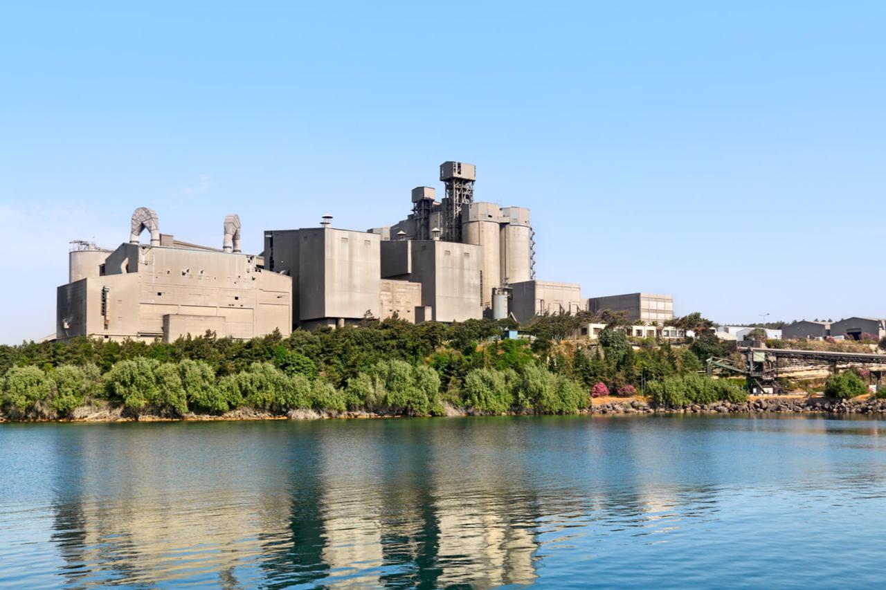 Heidelberg Materials to acquire full control of Turkish cementmaker Akcansa