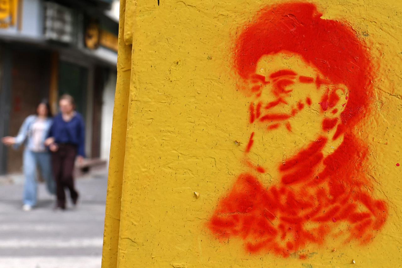 Iran vows to never give up Hormuz control