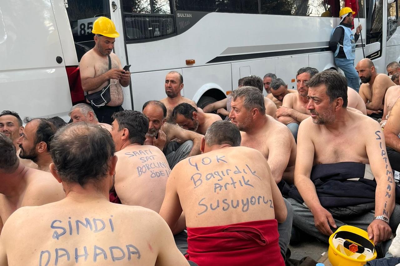 110 miners detained in Türkiye as protest over unpaid wages turns into hunger strike