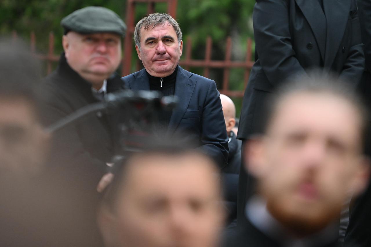 Hagi takes charge of Romania after Lucescu’s passing, federation confirms Image