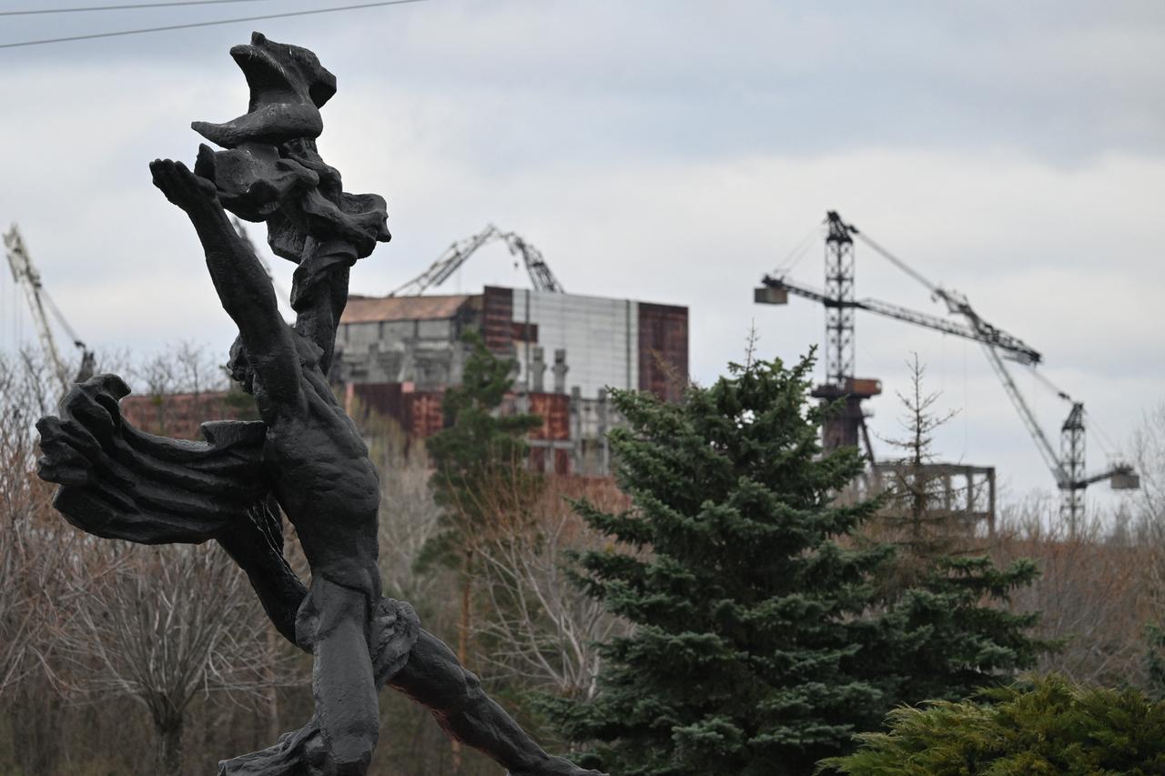 Russia launches missiles near Chernobyl, raising nuclear risk: Report