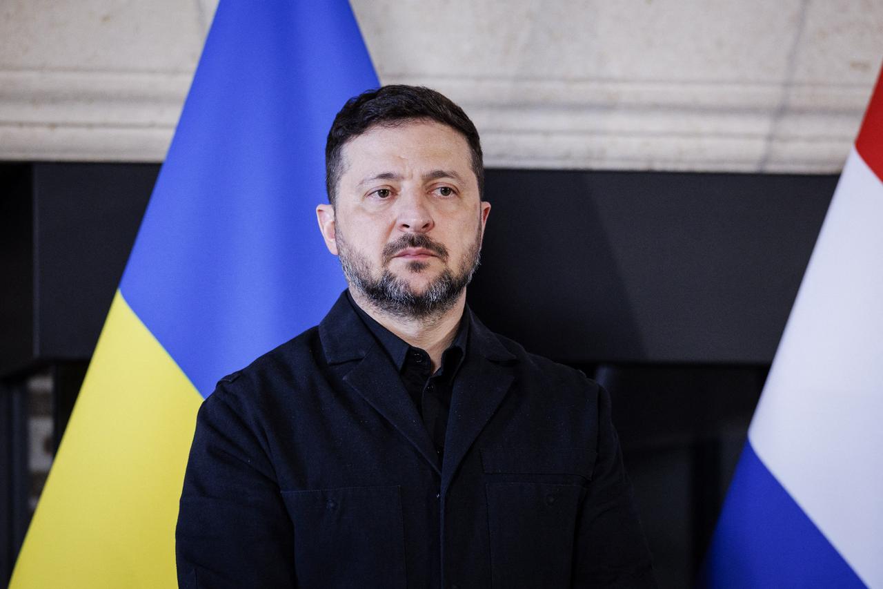 Ukraine repairs Druzhba pipeline, oil flow ready to resume: Zelenskyy