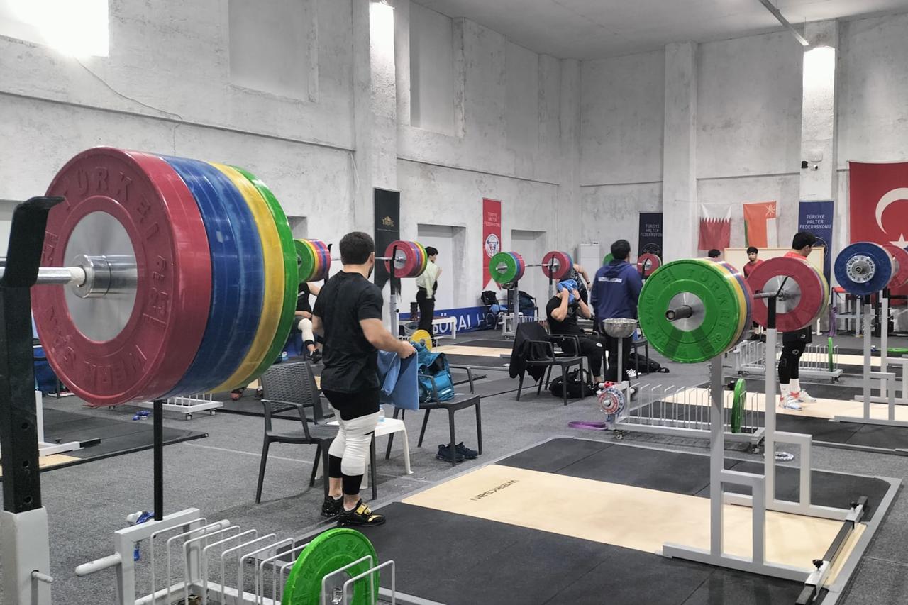 Antalya hosts 60 weightlifters from 6 countries ahead of major championships