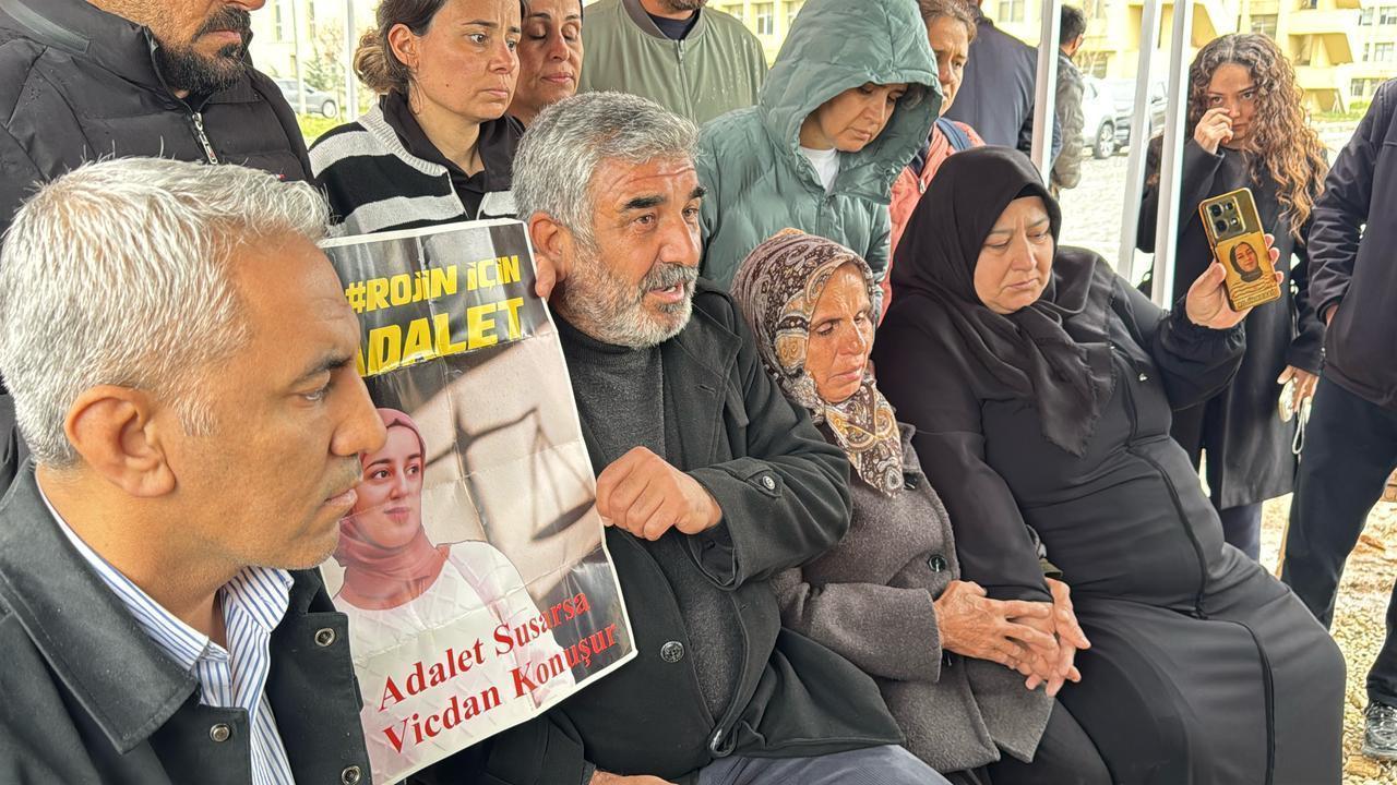 Relatives of deceased student Rojin Kabais support Gulistan Doku's family outside the courthouse, Tunceli, Türkiye, April 19, 2026. (AA Photo)