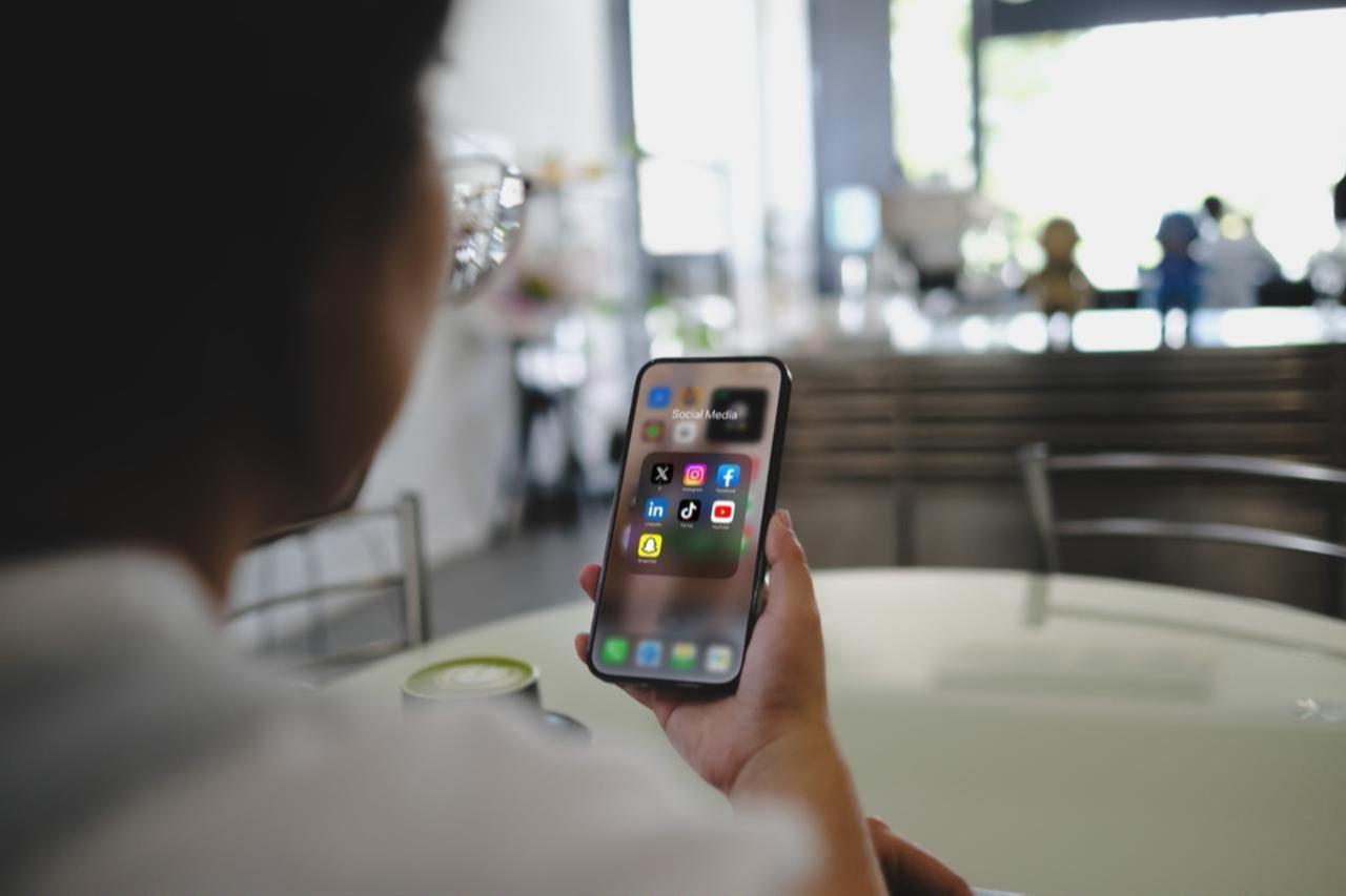 Türkiye’s new social media, gaming regulations explained in 5 questions