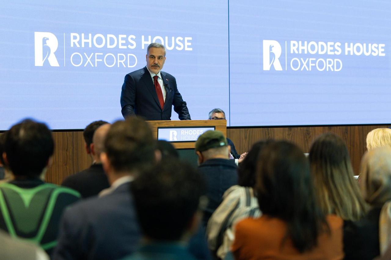 Türkiye calls Israel a direct threat to global security at Oxford forum