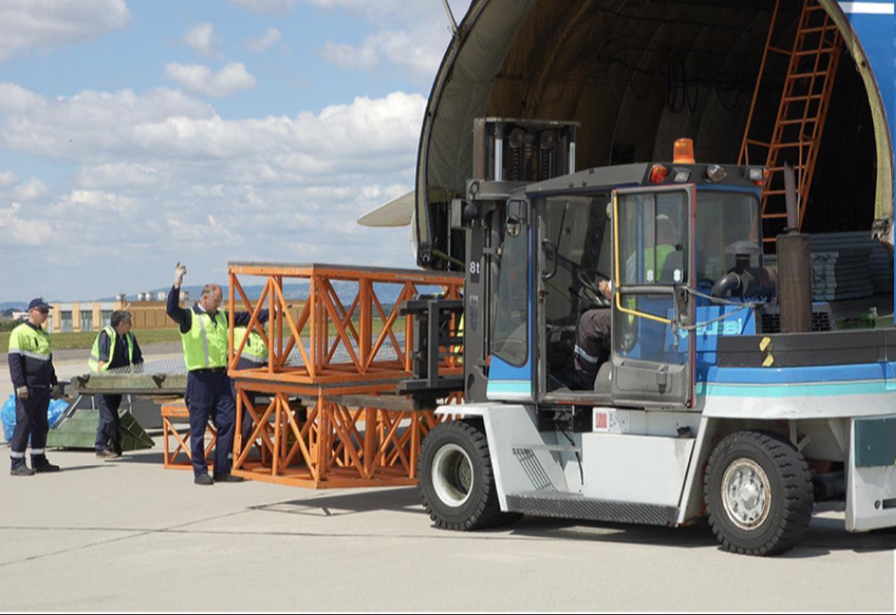 Celebi personnel manage a cargo loading operation. (Photo via celebiaviation.com)