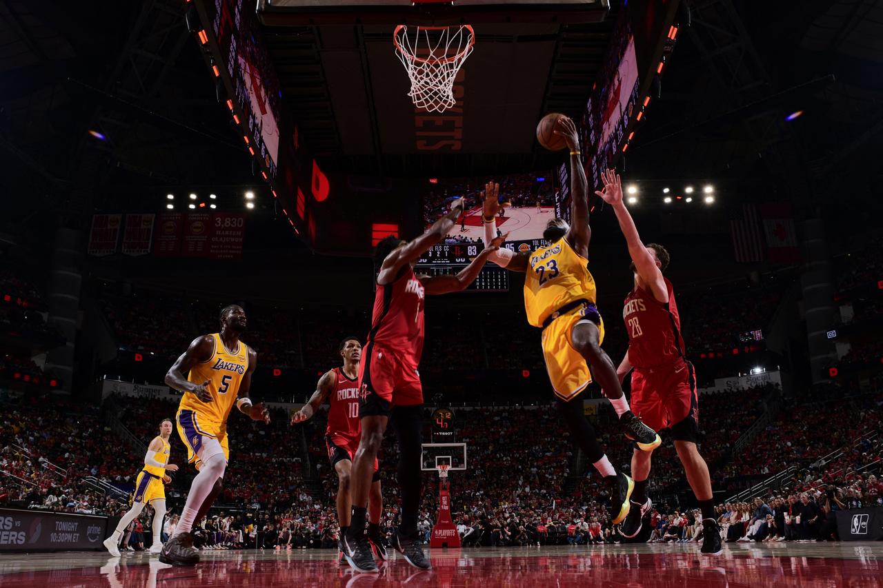LeBron James #23 of the Los Angeles Lakers drives to the basket during the game against the Houston Rockets during Round 1 Game 3 of the 2026 NBA Playoffs at the Toyota Center in Houston, Texas, April 24, 2026. (AFP Photo)
