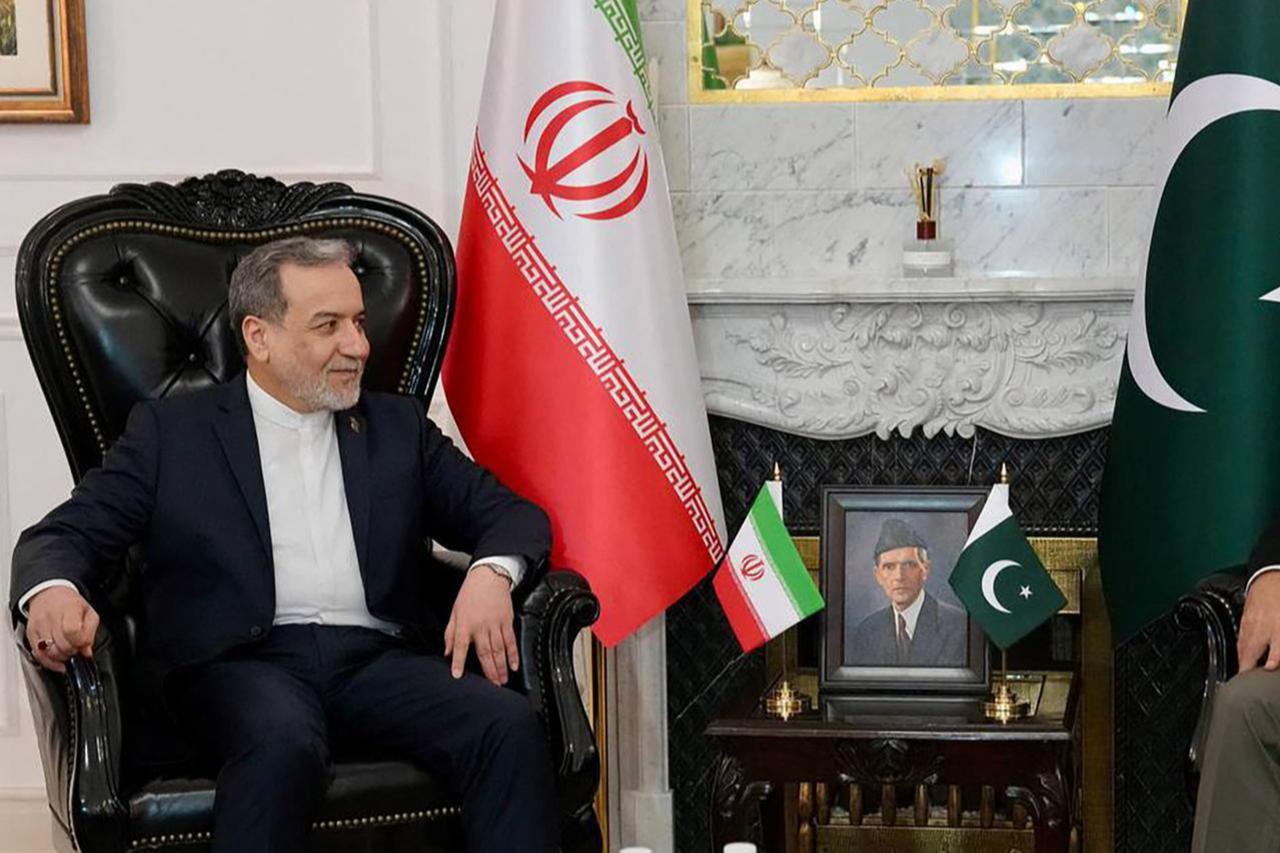 Iran hands Pakistan a peace framework as Trump pulls US envoys from Islamabad talks