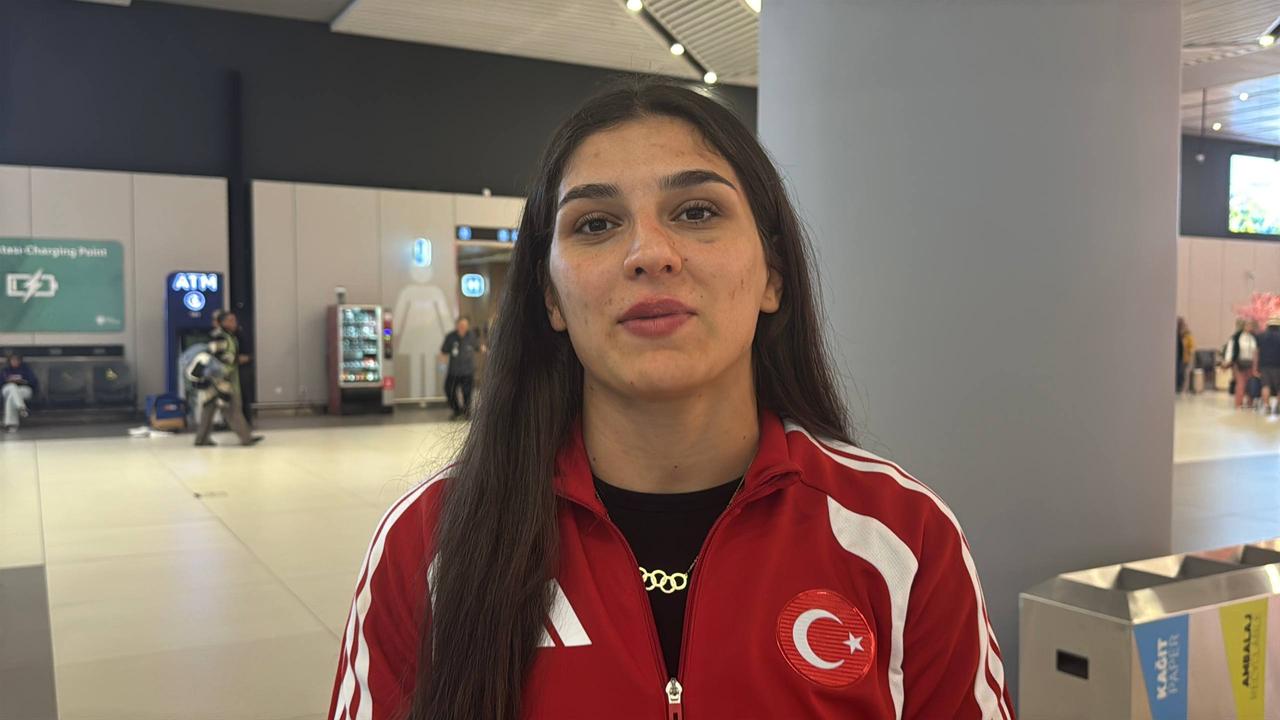 Nesrin Bas speaks after winning gold in the 68 kg category at the 2026 European Wrestling Championships, Istanbul, Türkiye, April 25, 2026. (AA Photo)