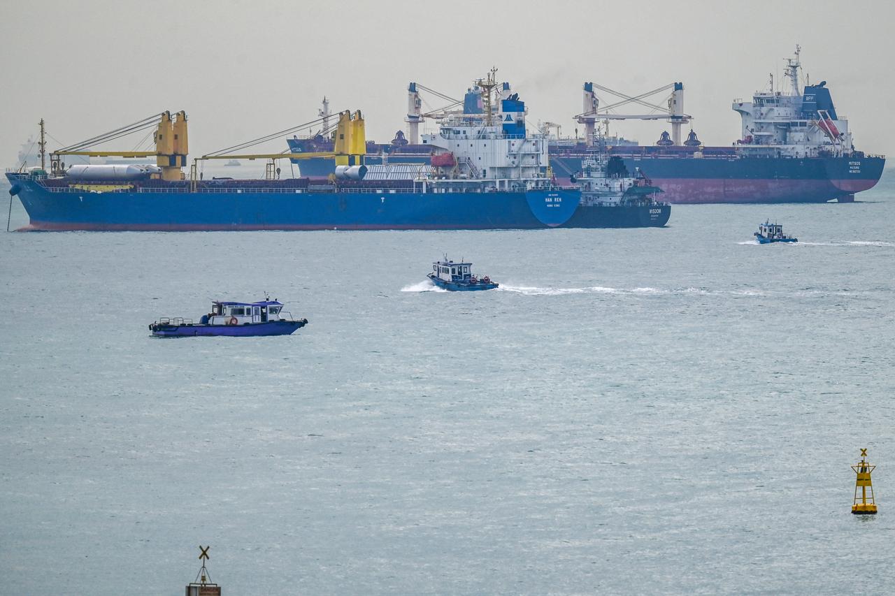 New Somalia hijacking cases raise piracy threat on key maritime routes