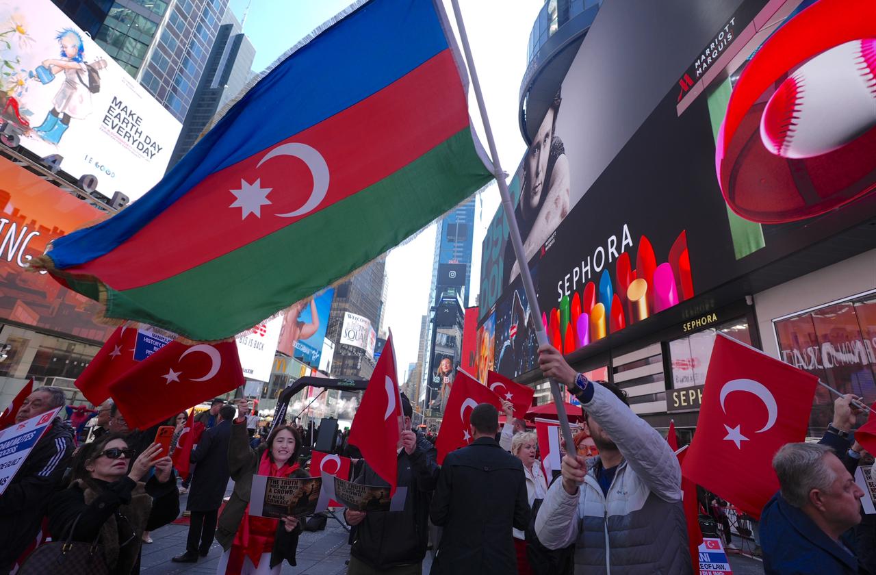 Members of the Turkish-American community gather at Times Square to protest a social media post by New York City Mayor Zohran Mamdani regarding the 1915 events during the Ottoman Empire and Karabakh, in New York, United States, on April 26, 2026. (AA Photo)