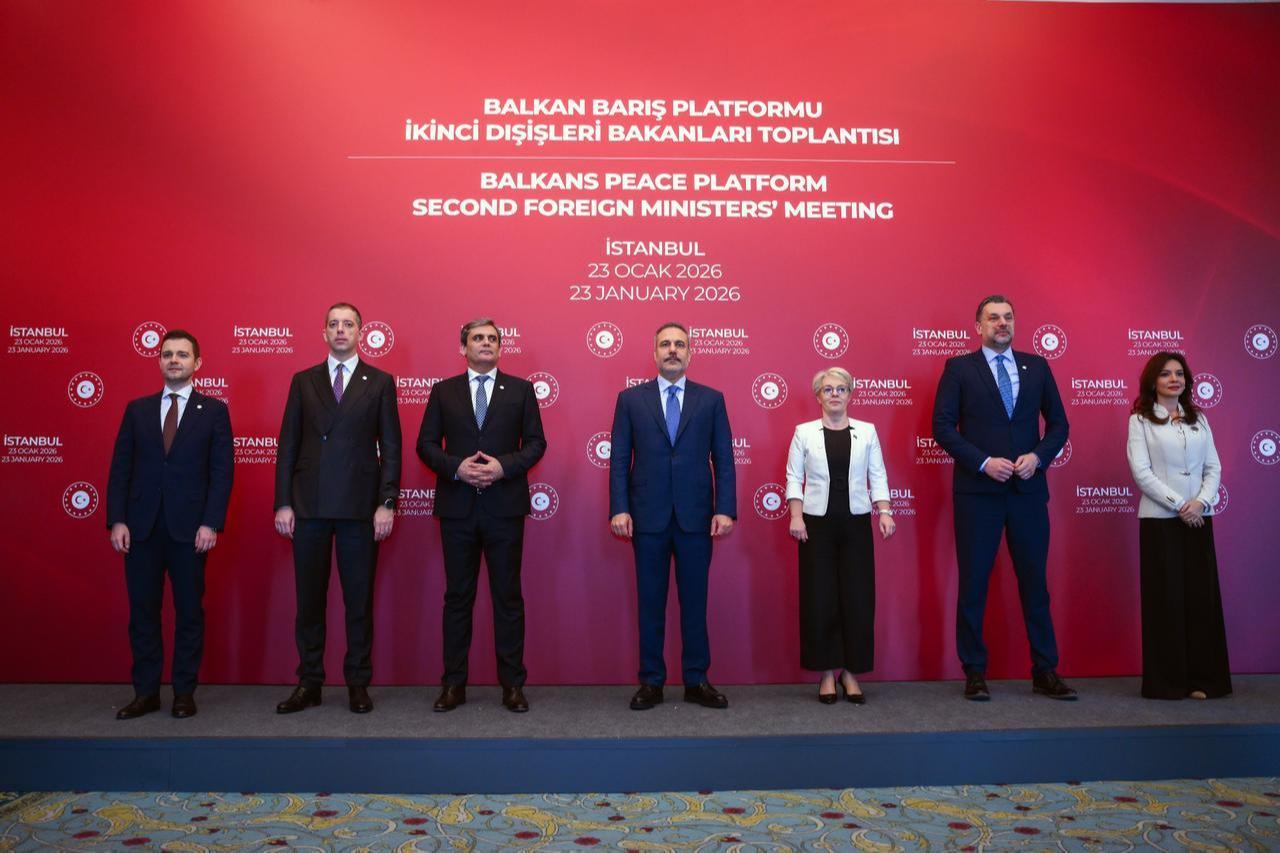 Turkish Foreign Minister Hakan Fidan (C) poses for a family photo with his Western Balkans counterparts ahead of the Second Balkans Peace Platform Foreign Ministers' Meeting in Istanbul, Türkiye, on Jan. 23, 2026. (AA Photo)